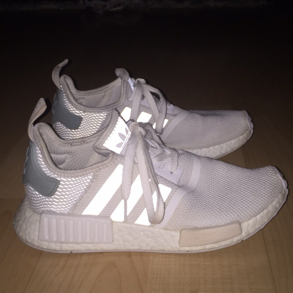 ADIDAS NMD R1